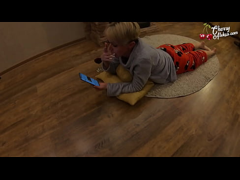 ❤️ Crazy Blond Saugen Enorme Dick Saugen a Bouncing Op Et - Anal Sex ☑ Super Sex op lb.superpornpics.ru ﹏